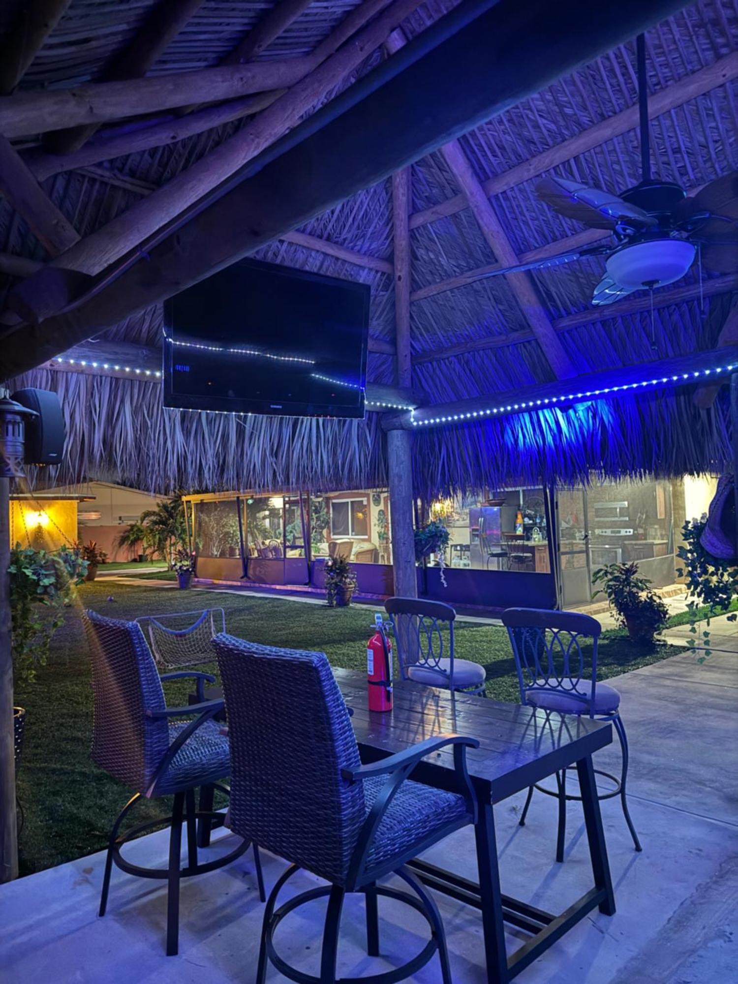 Golden Glades Paradise Oasis1 מראה חיצוני תמונה